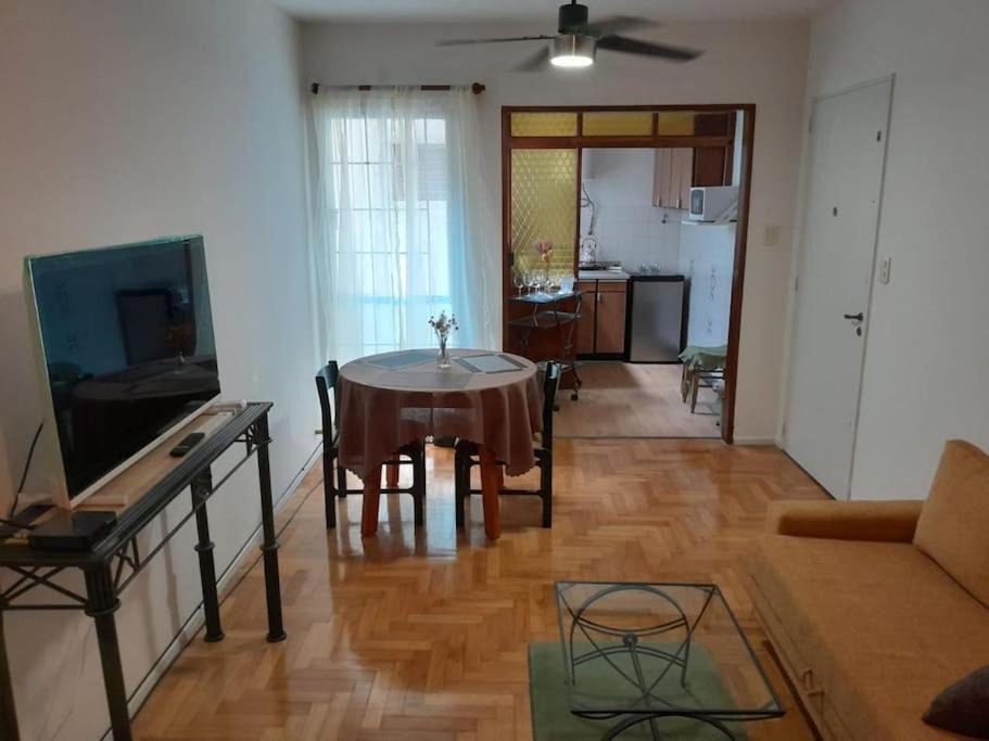 Apartamento Acogedor 1br En Bs. As. Centro Ciudad Autónoma de Buenos Aires